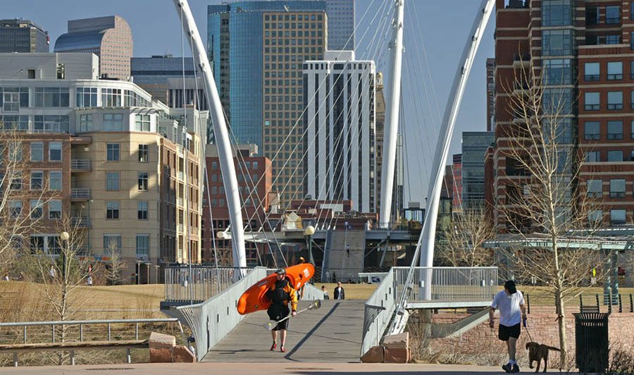 Weiter per Bike nach LoHi | Confluence Park Bridge, Denver