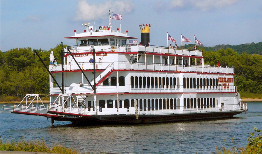 Schaufelraddampfer auf dem Mississippi bei Moline