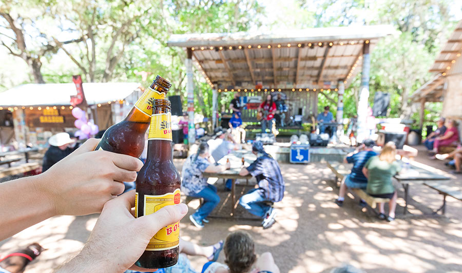 Luckenbach, Texas - zu jeder Zeit eine gute Idee!