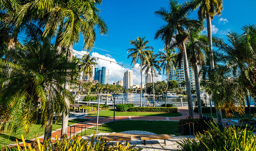 Lauschiges Plätzchen vor dem Broward Center