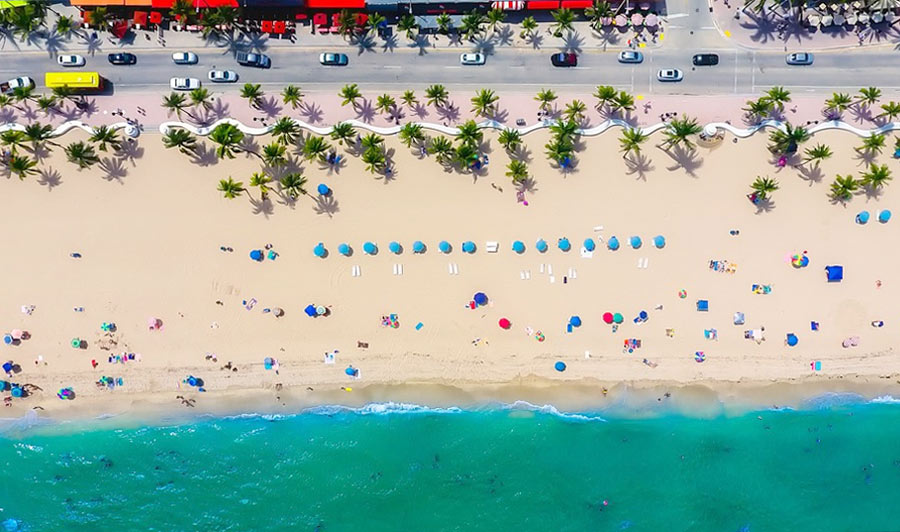 Fort Lauderdale Beach mit berühmter Strandpromenade