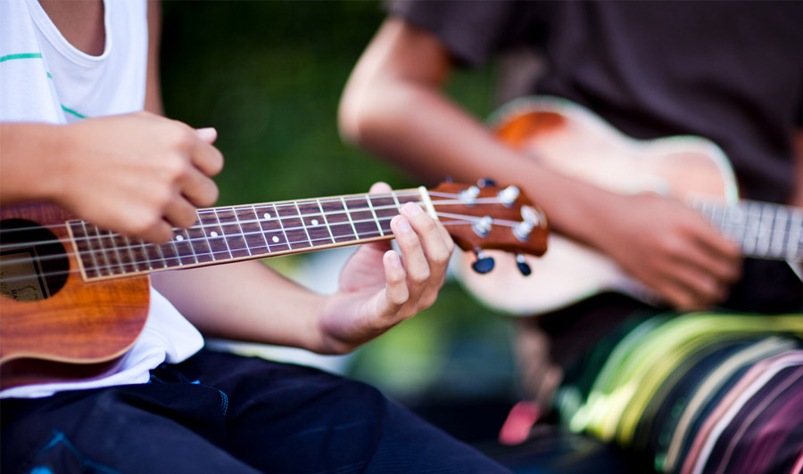 Ukulele - das traditionelle Musikinstrument