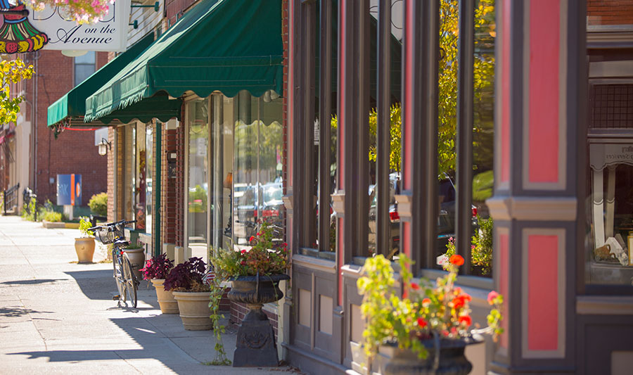 hübsche Einkaufsstraße in Bellevue, Nord-Kentucky