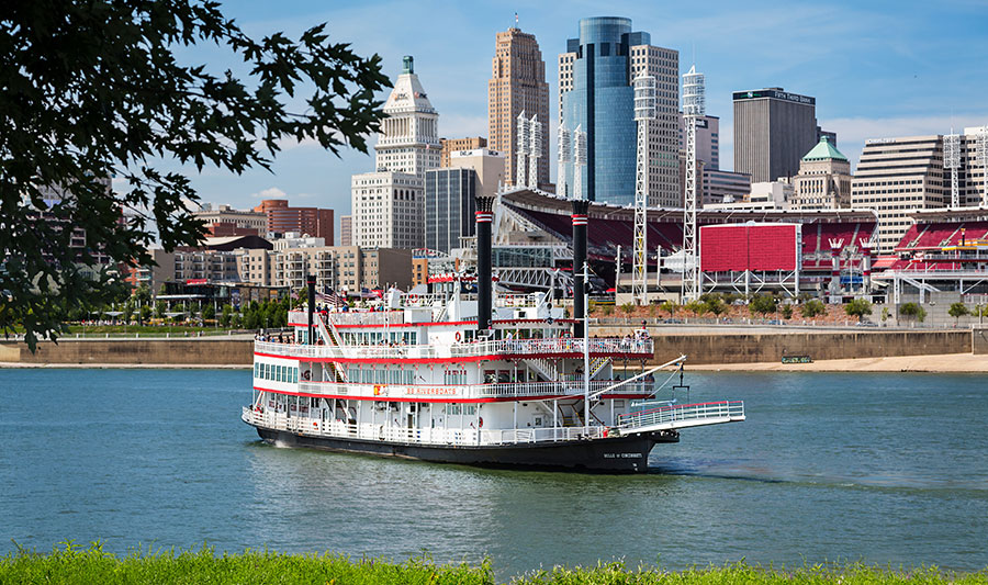 Schaufelraddampfer auf dem Ohio River