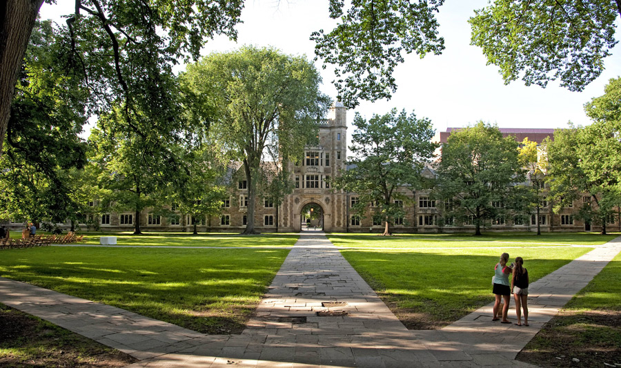 Bye-bye Michigan auf einer der schönsten Strecken | Unverzichtbar in Ann Arbor: ein Spaziergang über den Uni-Campus