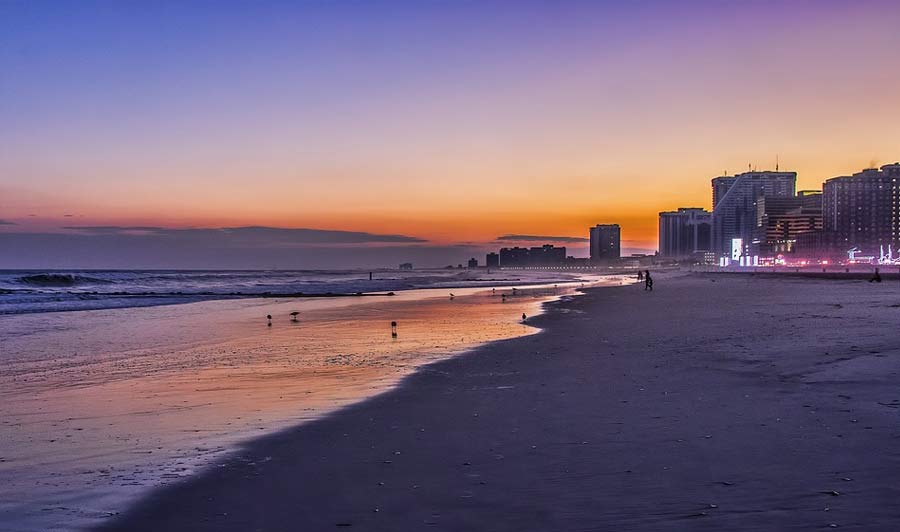 Sonnenuntergang am Strand: Atlantic City