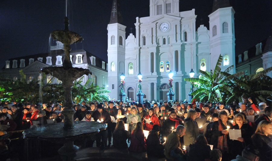 Caroling: Weihnachtliedersingen auf dem Jackson Square