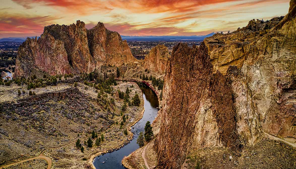 Smith Rock bei Sonnenuntergang