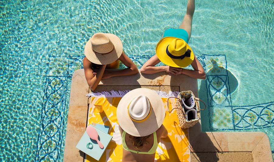 Entspannen im Pool: Eau Palm Beach Resort