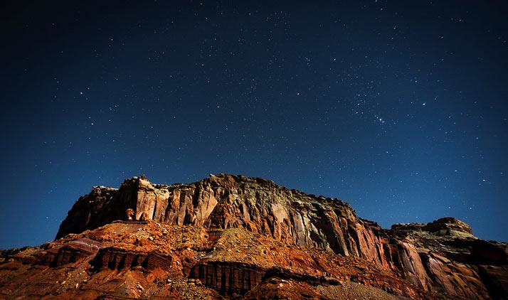 Canyonlands Nationalpark: Unendlich viele Sterne am Nachthimmel