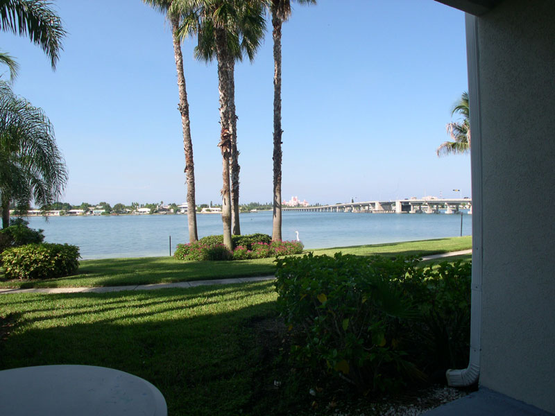 Apartments Isla Del Sol Bahia Vista In St Petersburg Florida