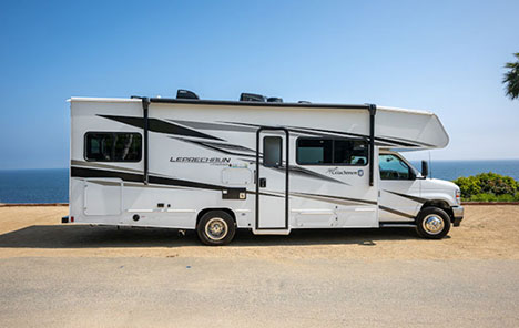 Class C [P] (26-28 ft) slide-out